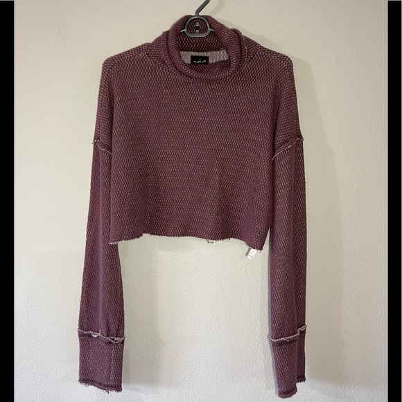 NWT Out From Under Raw Cut Off Hem Crop Long Sleeve Thermal Turtleneck Top Small - Picture 3 of 12